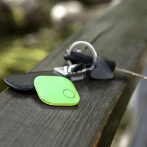 Key Finder Bluetooth Smart Tracker Locator Item Finder for Phoneï¼Å’Key, Item, Pets, Children Locating